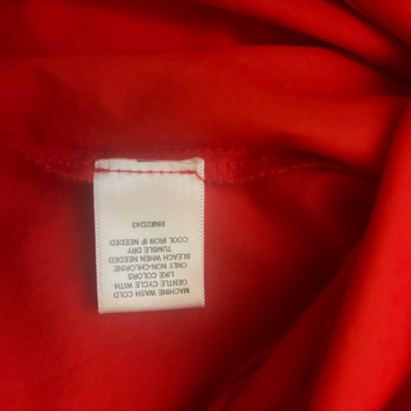 Ladies Medium New York & Company Scarlet Red Top Blouse with Elegant Bow - Picture 8 of 8